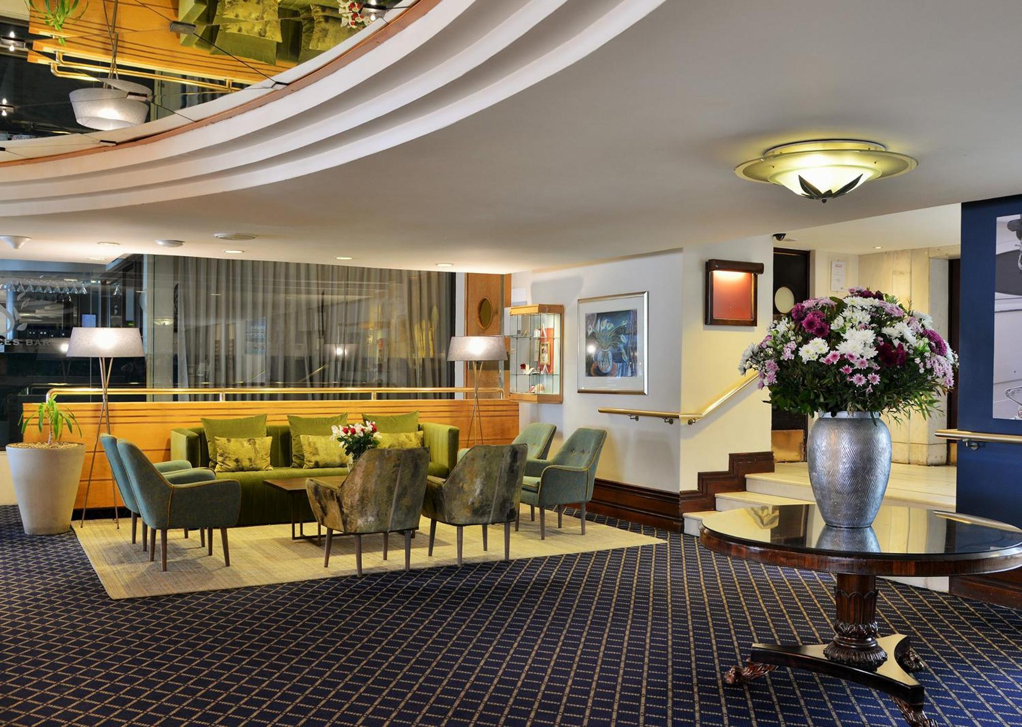 Peninsula All Suite Hotel By Dream Resorts Кейптаун Екстериор снимка