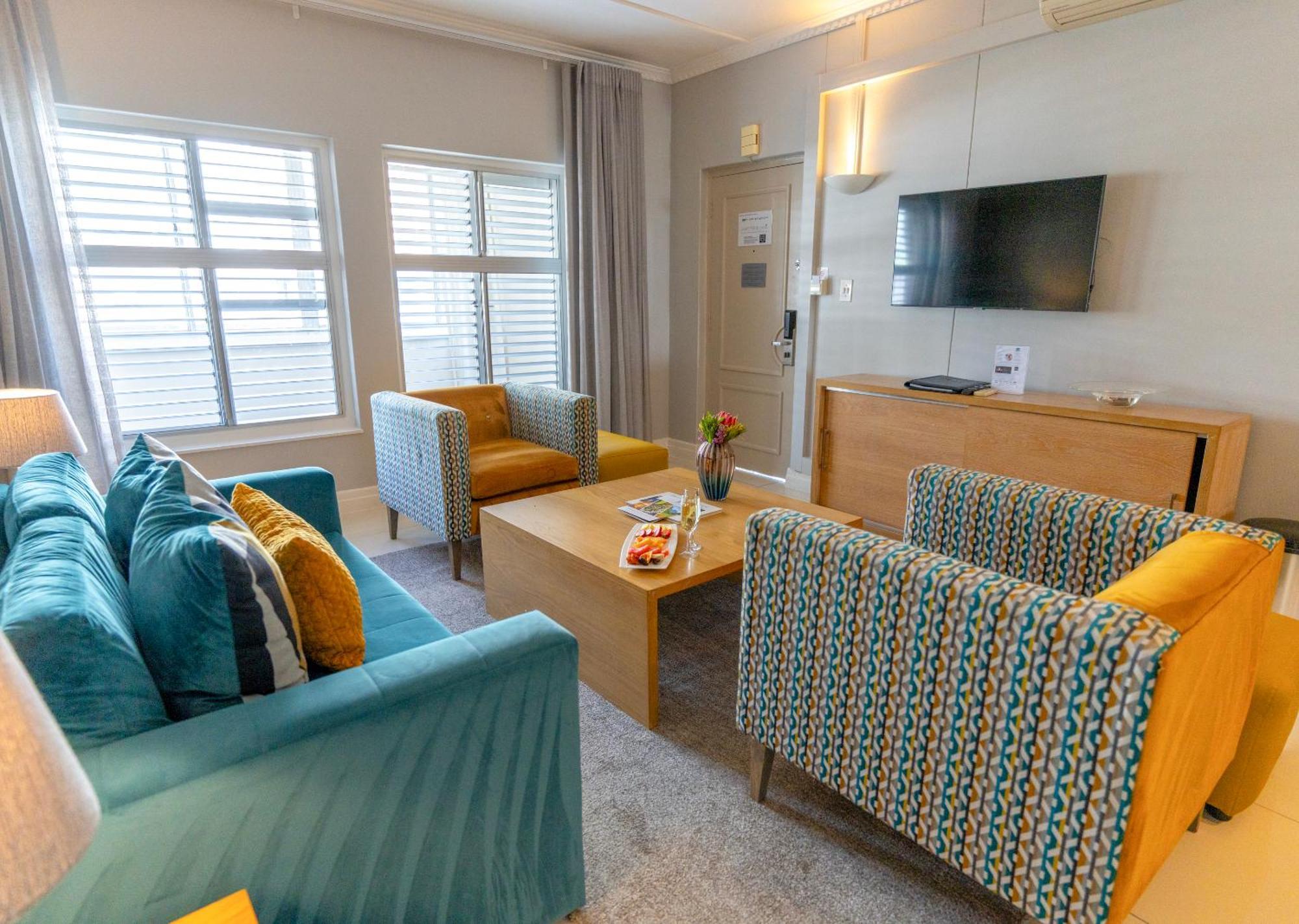 Peninsula All Suite Hotel By Dream Resorts Кейптаун Екстериор снимка